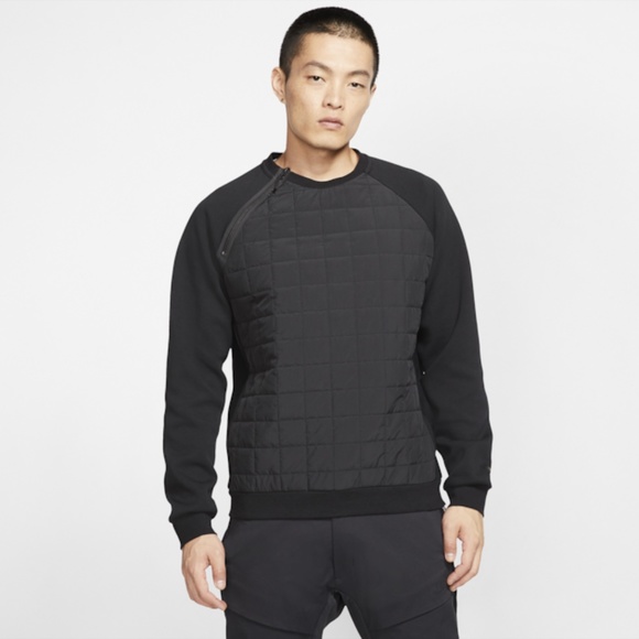NWOT Nike Sportswear Mens Crew